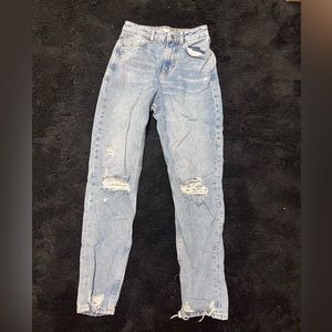 Light Blue Zara Mom Jeans Size 2